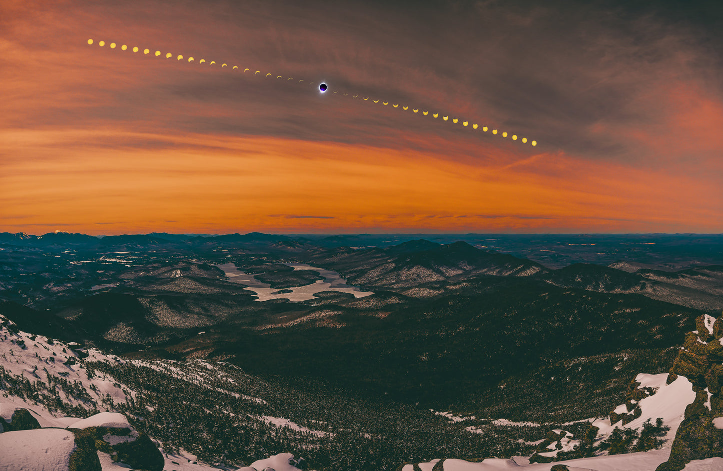 2024 Solar Eclipse Timelapse above Lake Placid