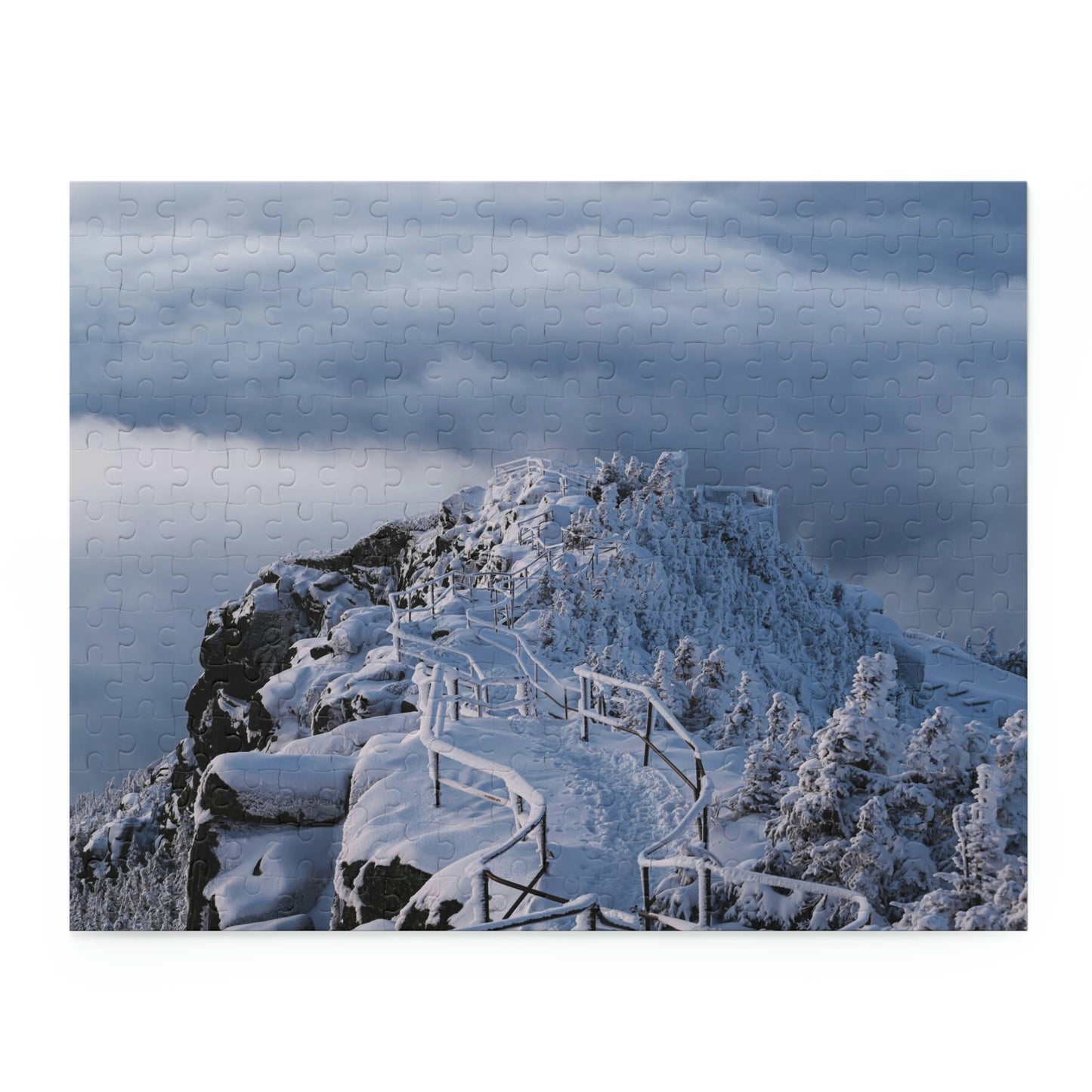Puzzle - Whiteface Castle in the Clouds