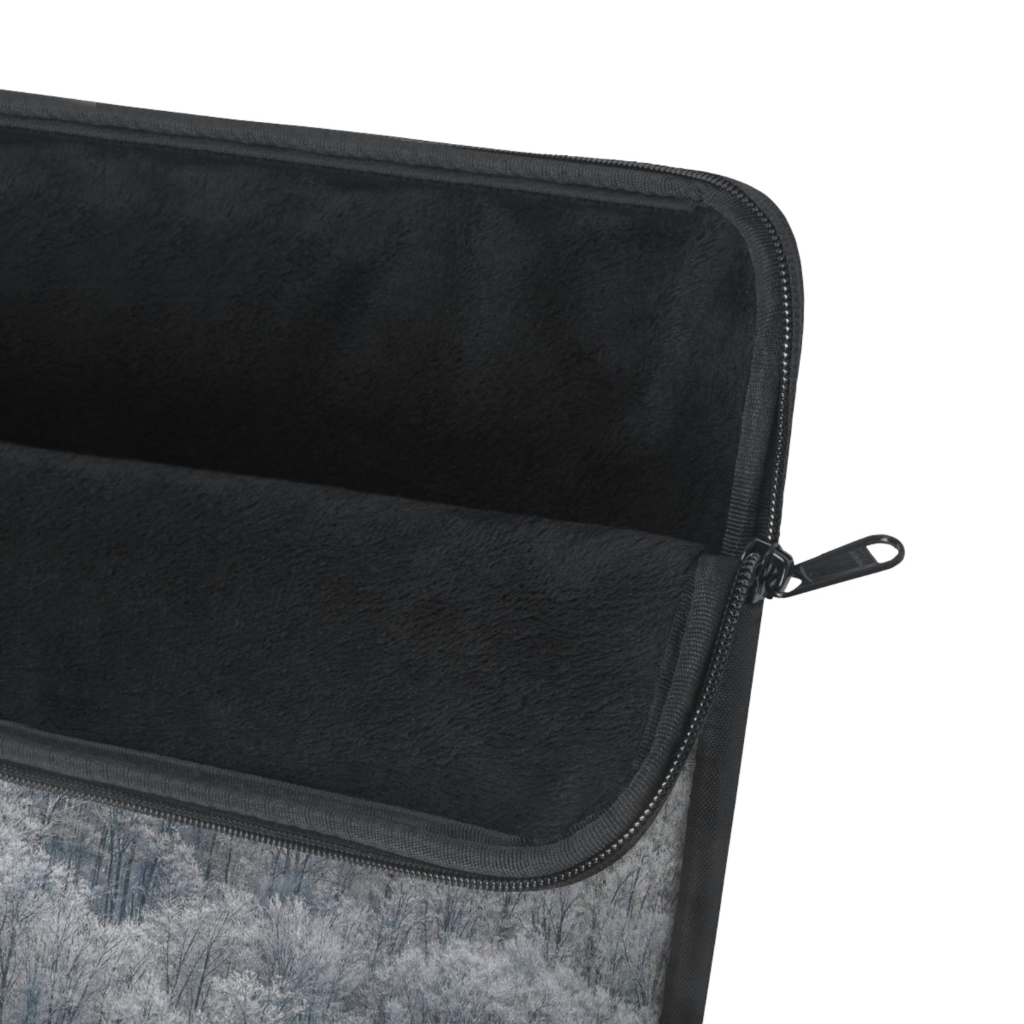 Laptop Sleeve - Frozen trees